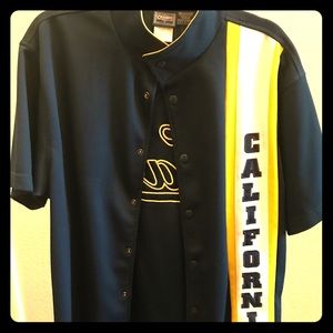 California Bears team sports warm up top